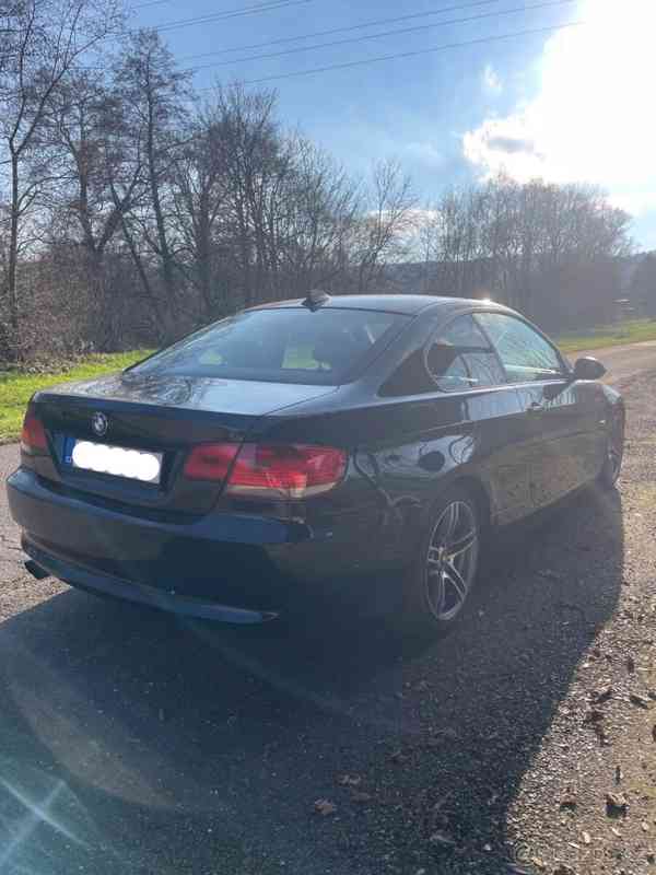 BMW Řada 3 2,5   325i E92 N52 160kW – manuál - foto 4