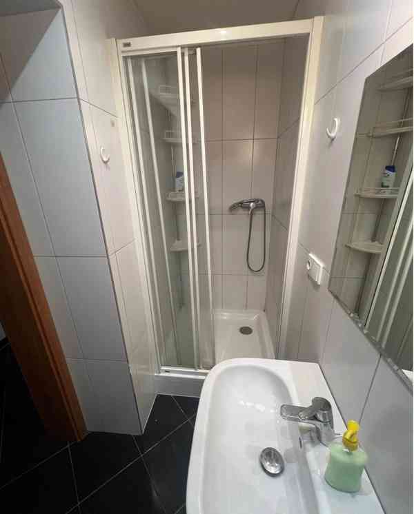 Pronájem bytu 2 kk -Praha 8 - foto 12