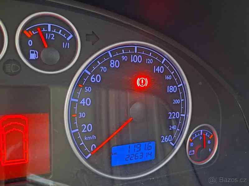 Volkswagen Multivan 3,2   VR6 HIGHLINE 4Motion - foto 5