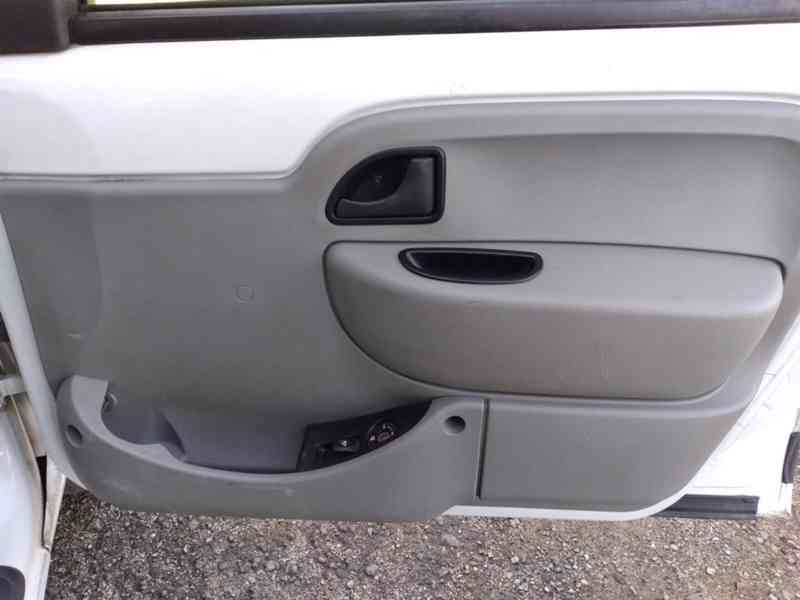 RENAULT KANGOO 1.2 16V 1.MAJITEL,ČR,5 MÍST,SERVISKA - foto 21