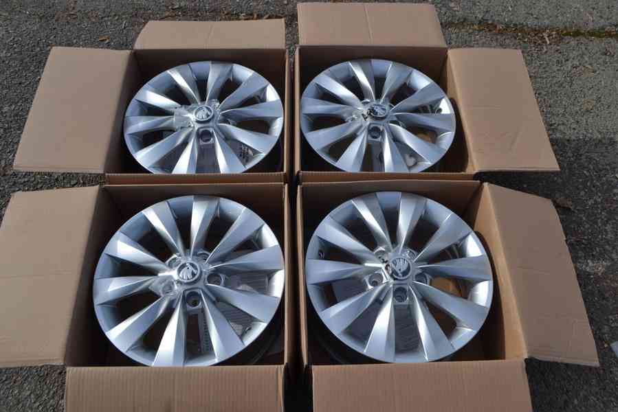 Nové orig. alu disky Škoda Karoq,Seat Ateca 6JxR16, 5x112. - foto 1