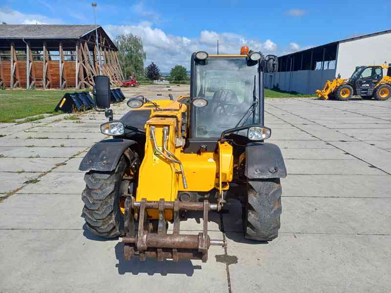 Teleskopický manipulátor JCB 525-60 Agri Plus - foto 2