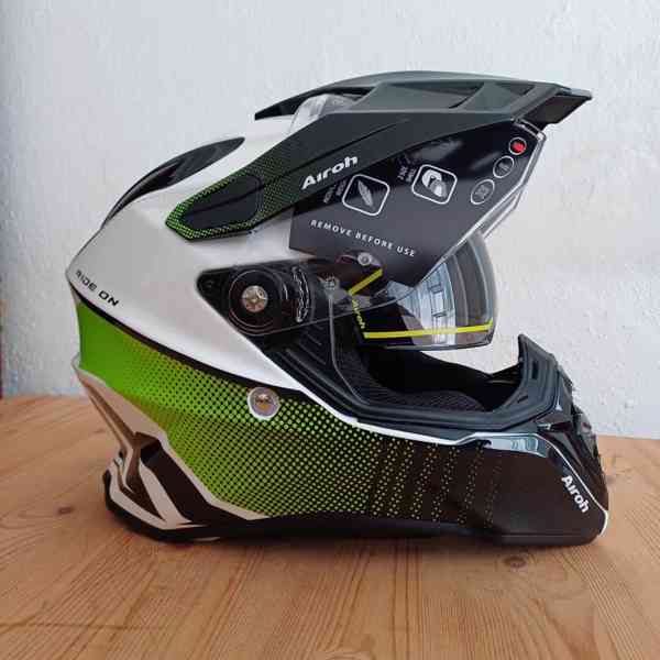 Enduro přilba Airoh COMMANDER - foto 4