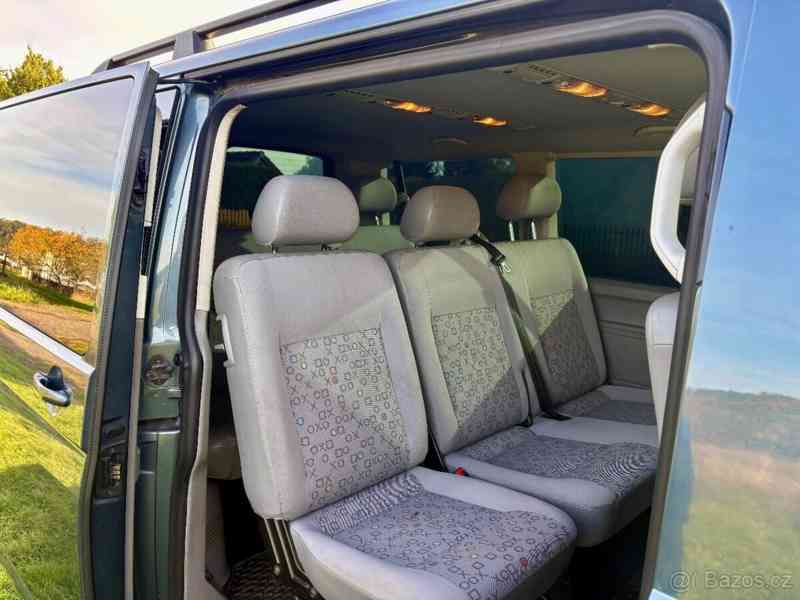 Volkswagen Caravelle 2,5   tdi 96kw, 9-ti místné - foto 5