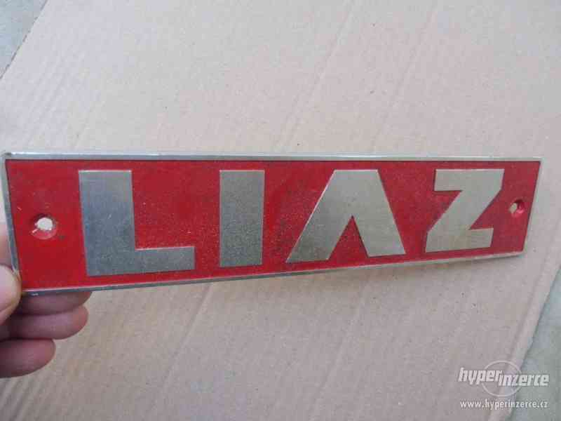 Znak na masku auta, emblém, logo výrobce Liaz - foto 2
