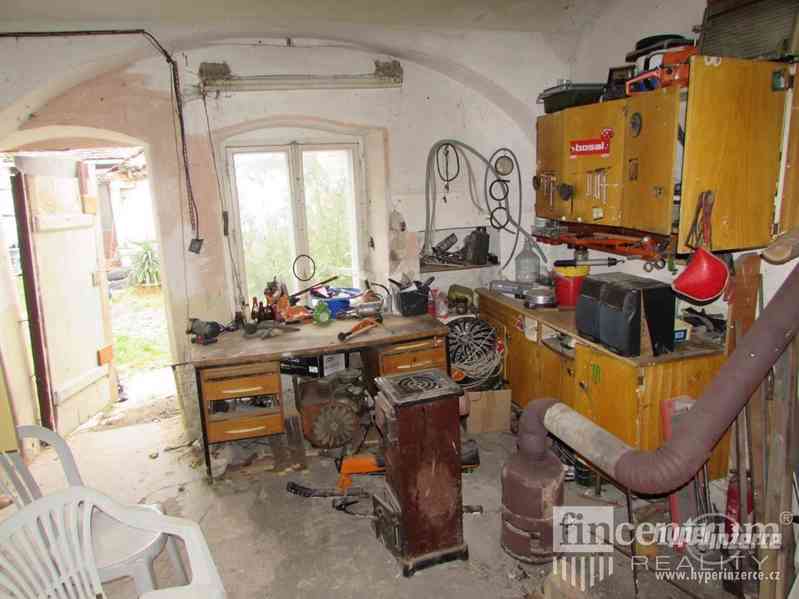 Prodej rodinného domu 300 m2 K Ráji, Jaroměřice nad Rokytnou - foto 4