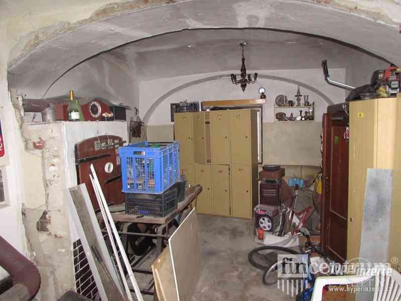 Prodej rodinného domu 300 m2 K Ráji, Jaroměřice nad Rokytnou - foto 5