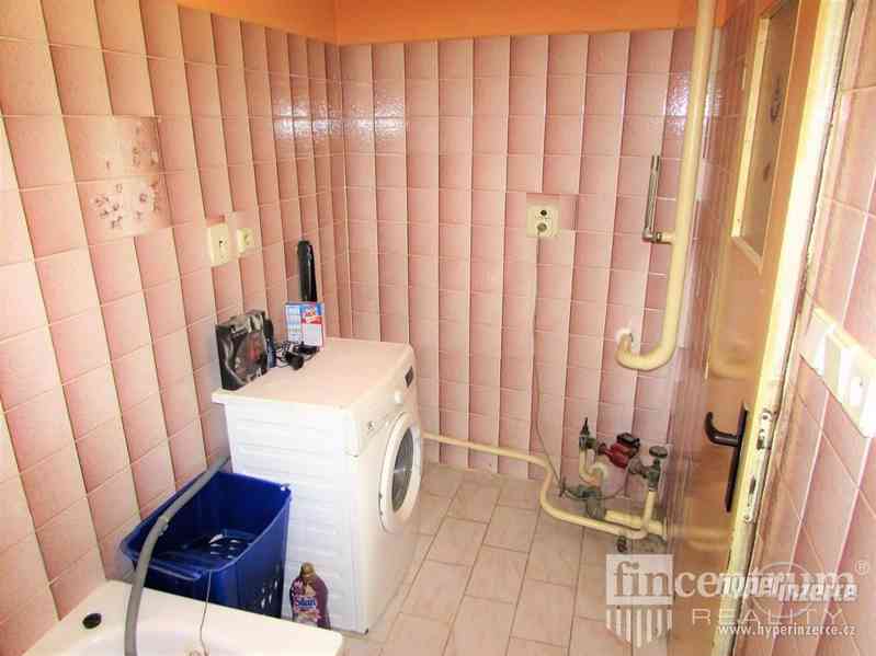 Prodej rodinného domu 300 m2 K Ráji, Jaroměřice nad Rokytnou - foto 13