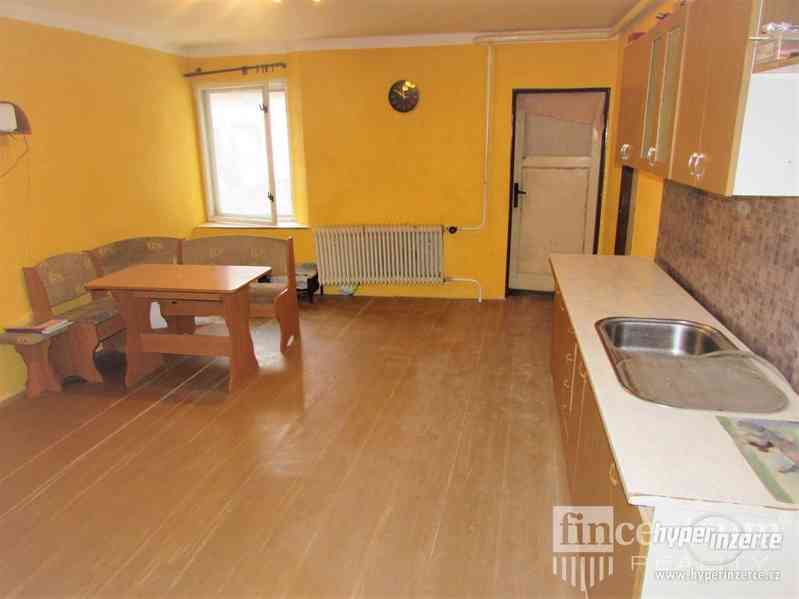 Prodej rodinného domu 300 m2 K Ráji, Jaroměřice nad Rokytnou - foto 17