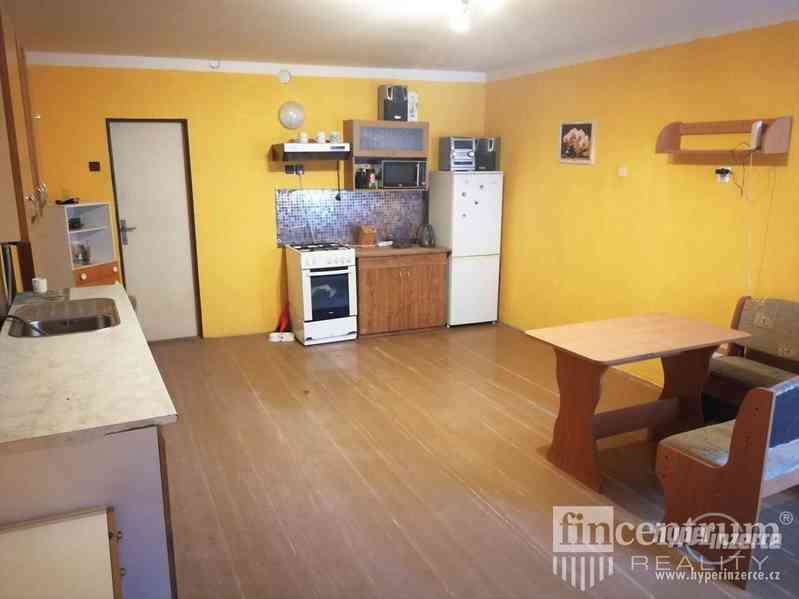 Prodej rodinného domu 300 m2 K Ráji, Jaroměřice nad Rokytnou - foto 19