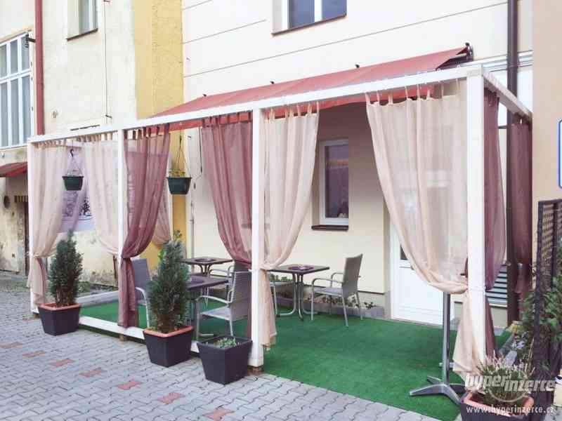 Pronajem zavedene restaurace v centru Marianskych Lazni - foto 12