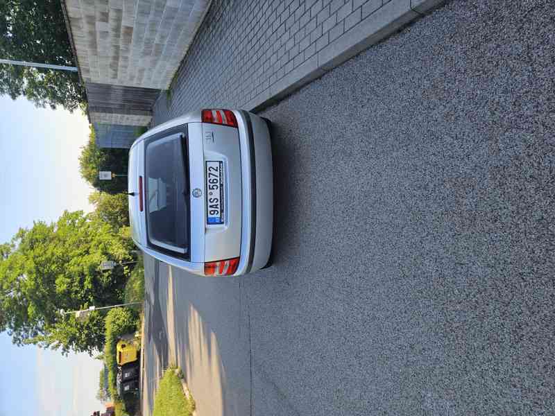 Škoda Fabia Combi 1.4 16V 55kw klimatizace  - foto 4