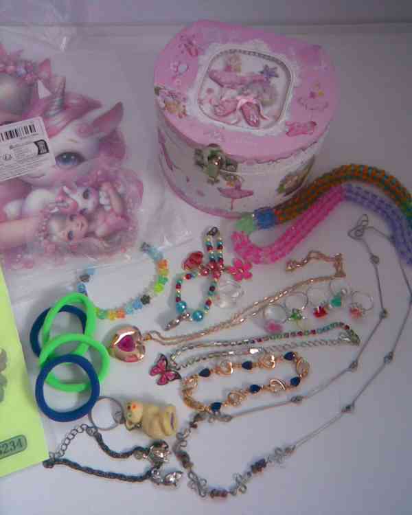 Zoubková víla Barbie - foto 5