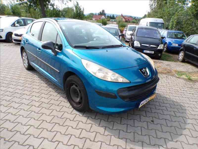 Peugeot 207 1,4 HDI - foto 1