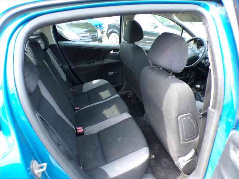 Peugeot 207 1,4 HDI - foto 10