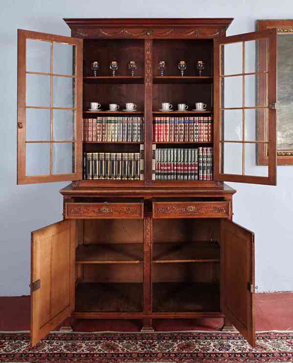 Vysoká starožitná dubová skříň / knihovna Ludvík XVI - foto 6