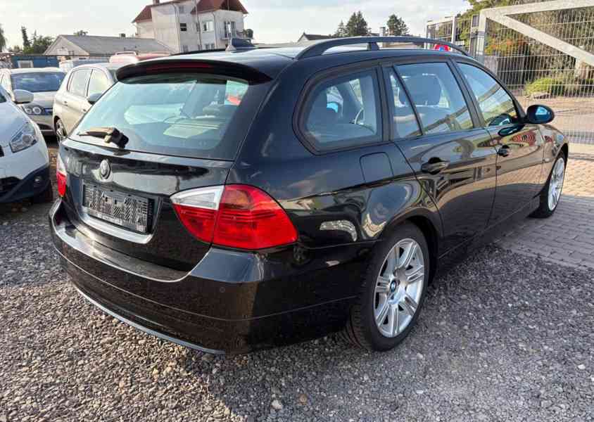 BMW 320d Touring 130kw - foto 4