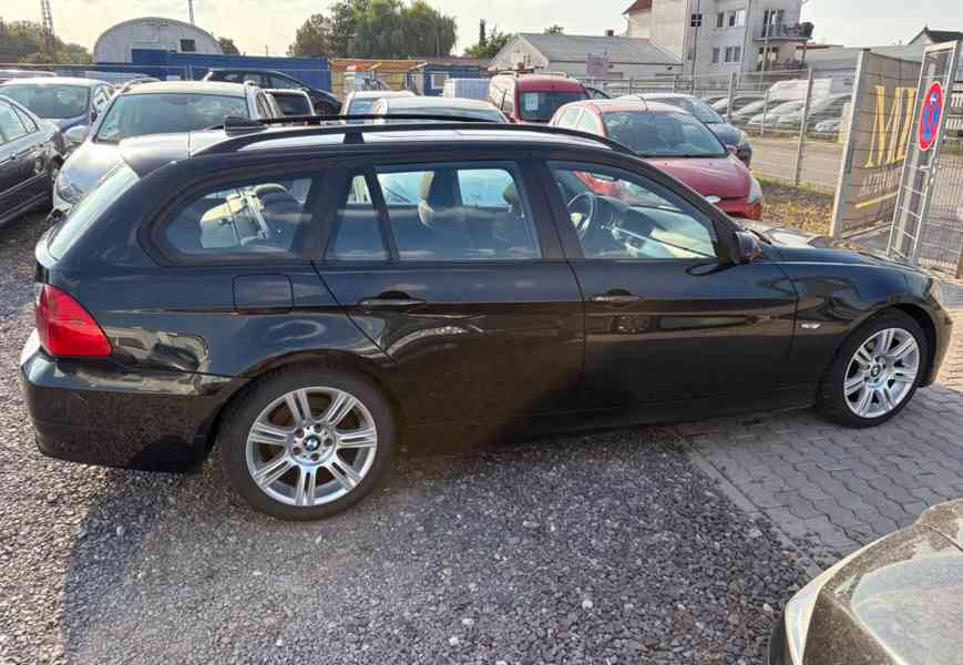 BMW 320d Touring 130kw - foto 3