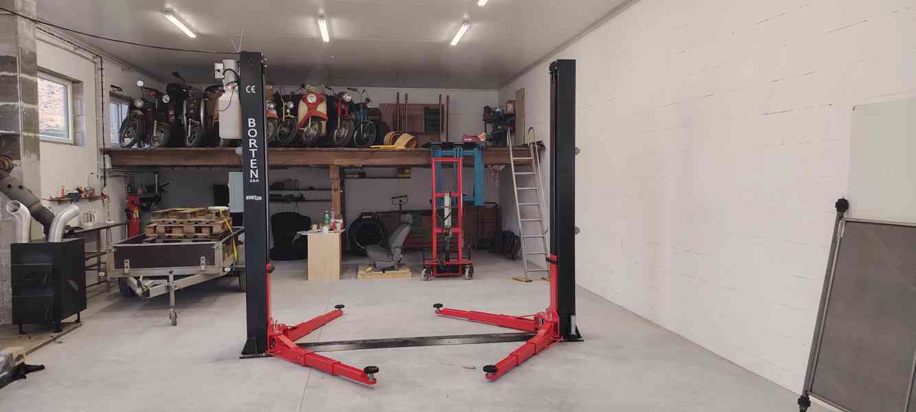 Dvousloupový zvedák hydraulický BOR4200E 4200 KG - foto 4