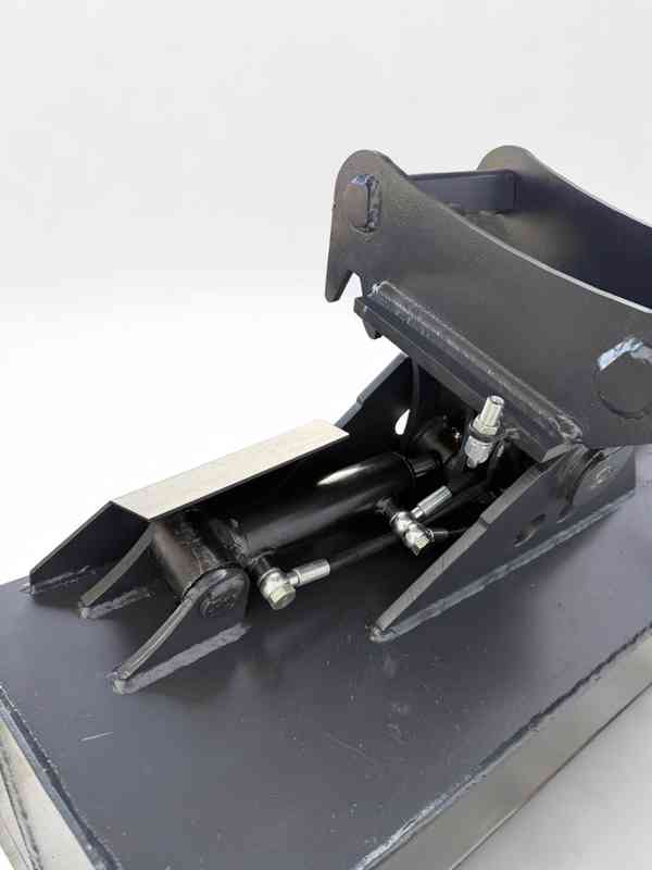 Skandinávská hydraulická příkopová lžíce 120cm 5-8t - foto 6