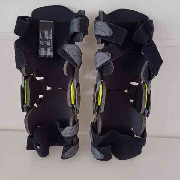 Kolenní ortézy Alpinestars Bionic 5S - foto 2