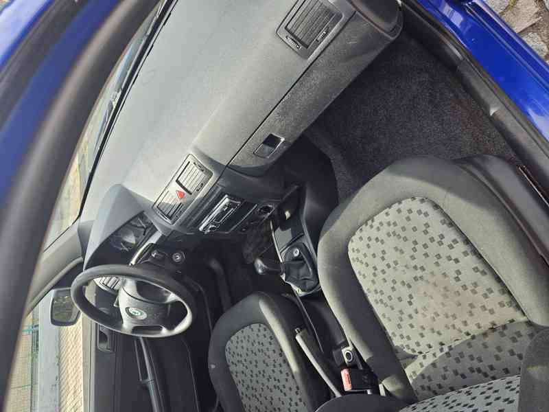 Škoda Fabia Combi 1.4 16V 59kw r.v.2007  - foto 9