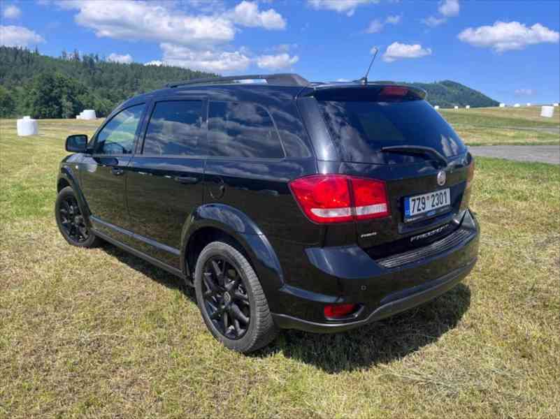 Fiat Freemont 2,0   Black Code, AWD, 2014, 175tkm - foto 18