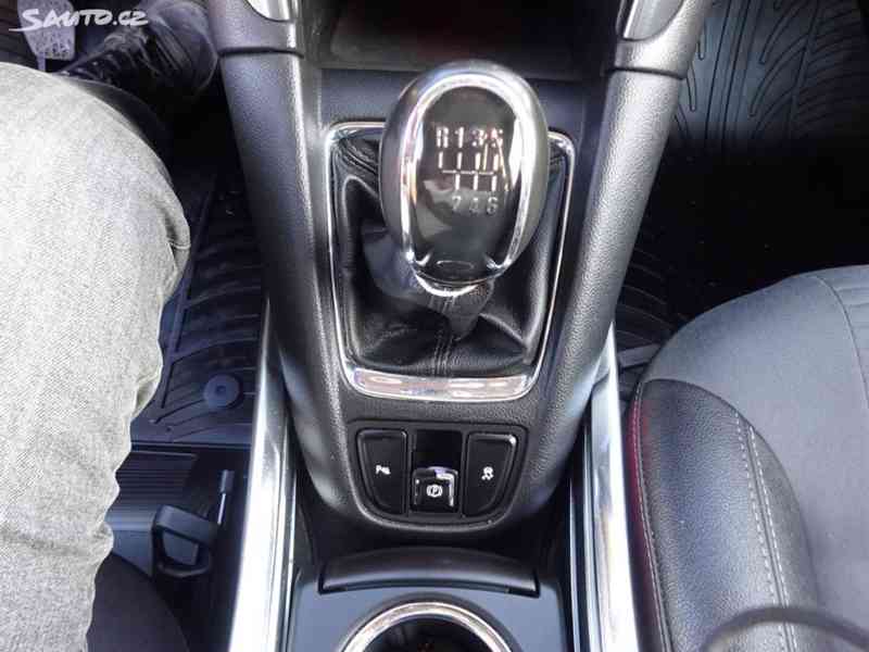 Opel Zafira Tourer 2.0 CDTi r.v.2012 3.Maj.serv.kníž.ČR - foto 14