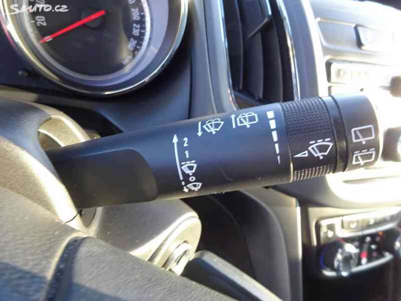 Opel Zafira Tourer 2.0 CDTi r.v.2012 3.Maj.serv.kníž.ČR - foto 10