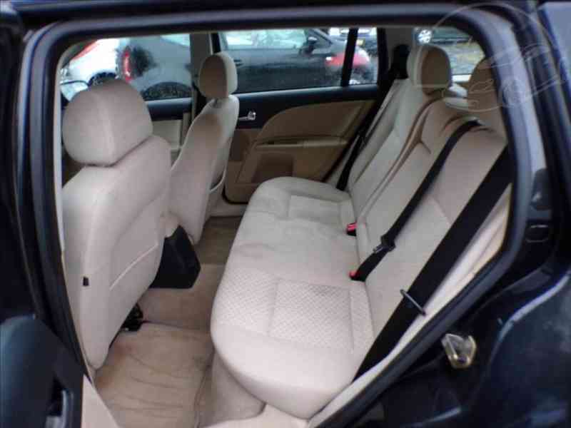 Ford Mondeo 1,8 Duratec HE GHIA-Hned odjíždíte - foto 8