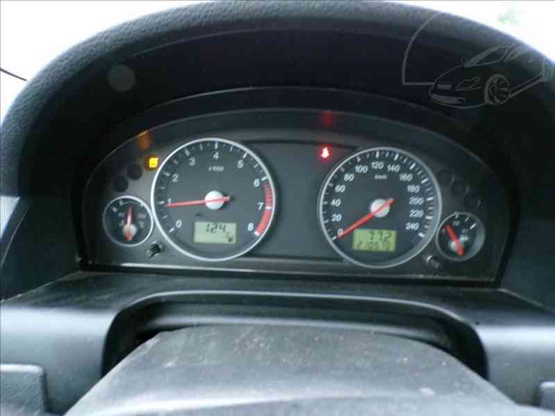Ford Mondeo 1,8 Duratec HE GHIA-Hned odjíždíte - foto 6