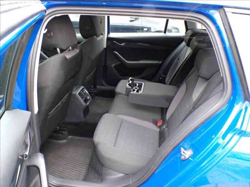 Škoda Octavia 1,0 TSI e-TEC DSG-DPH - foto 13