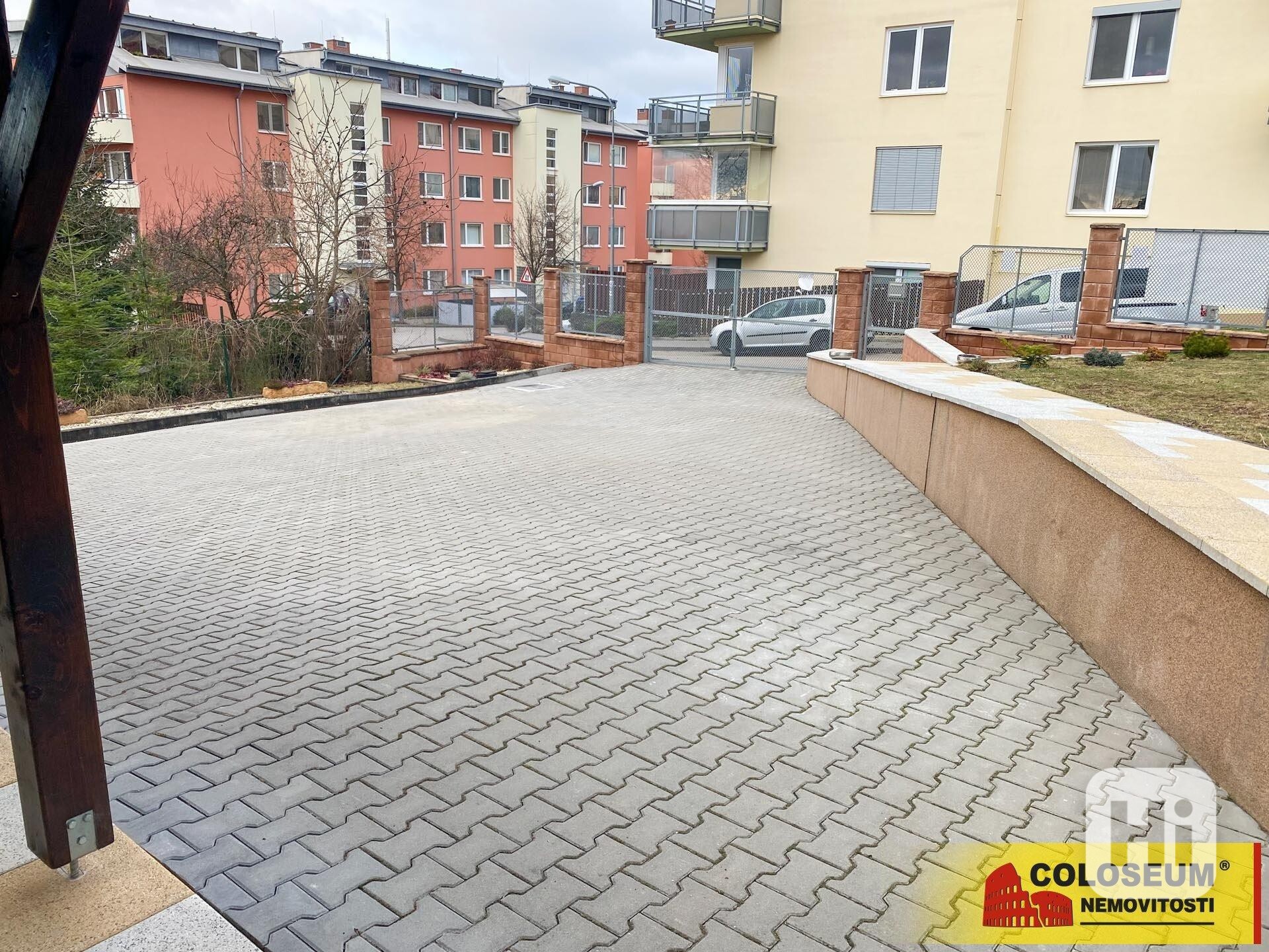 Brno - Medlánky, pronájem ordinace, 51 m2, výborný stav, vybavení nábytkem – komerce - foto 9