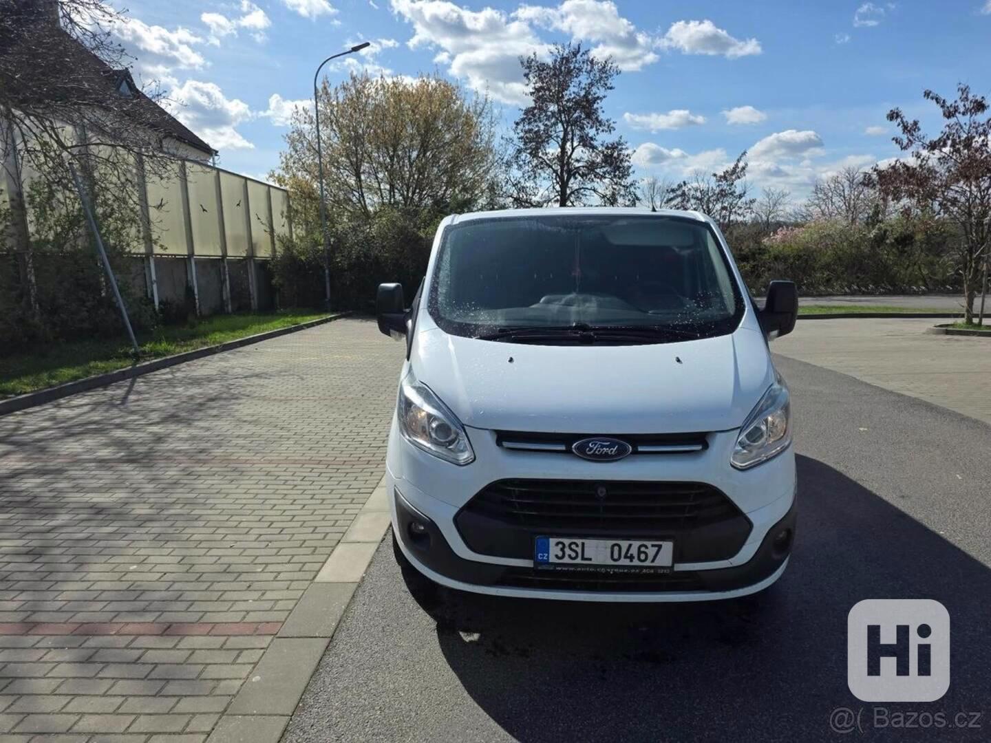 Ford Transit Custom 2,2 - foto 1