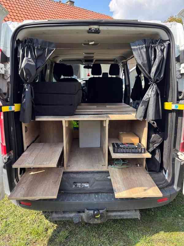 Ford Transit Custom 2,2 - foto 12