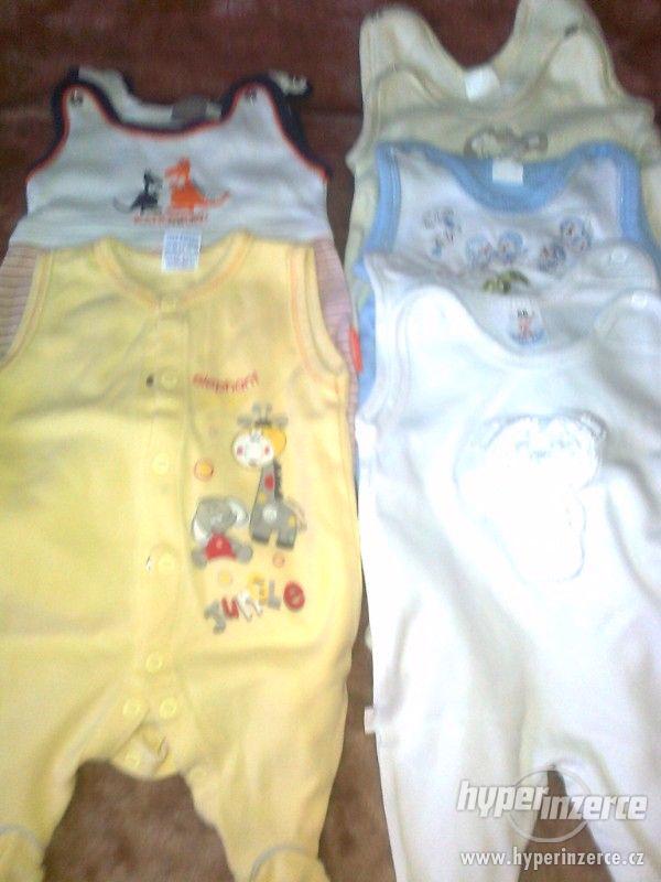 Oblečení pro kojence od 0-6 měs. - foto 20