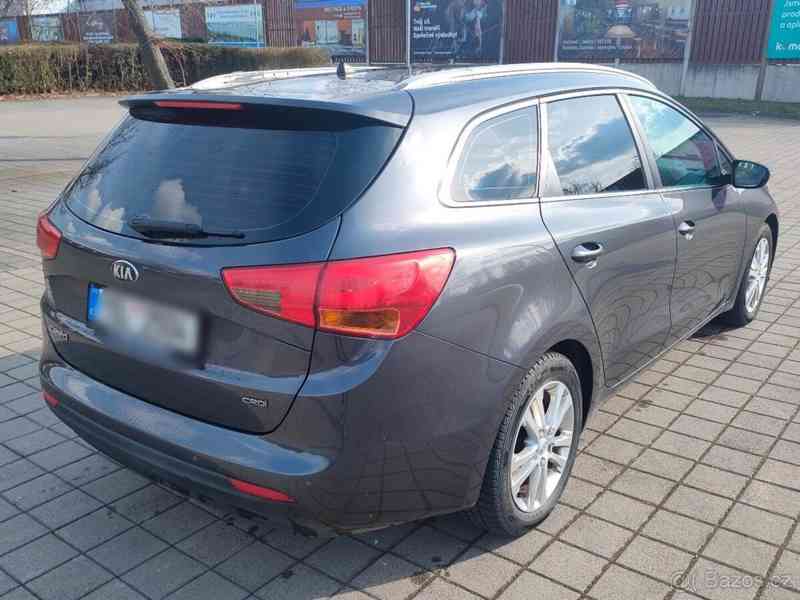Kia Ceed SW 1,6 - foto 2