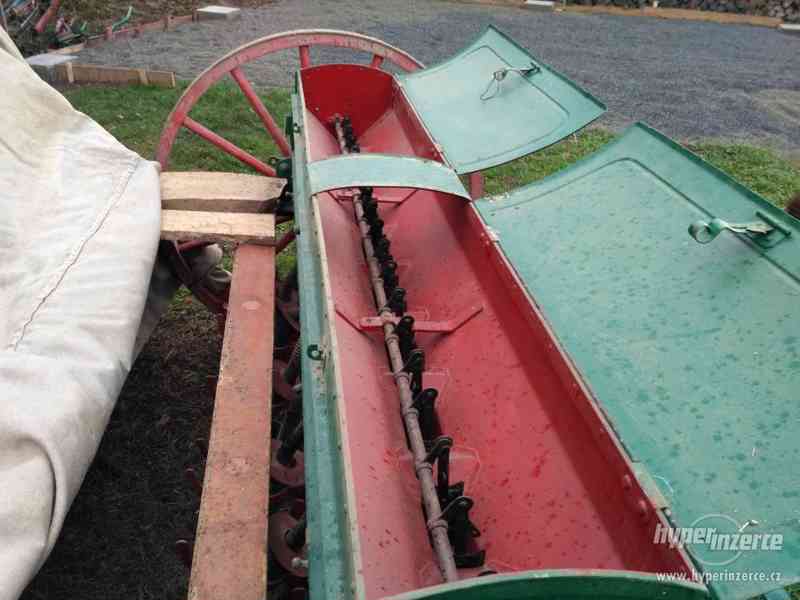 Prodám secí stroj po GO - foto 5