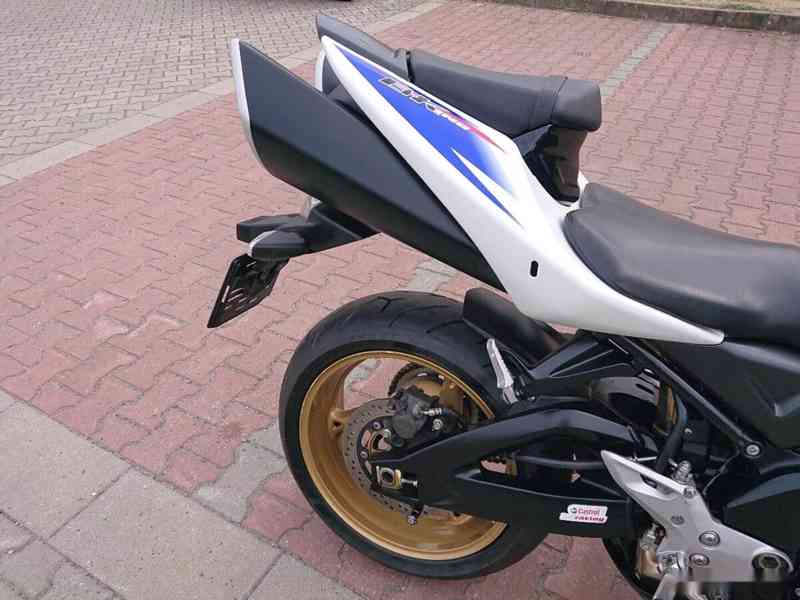 Suzuki B-King 2008 - foto 12