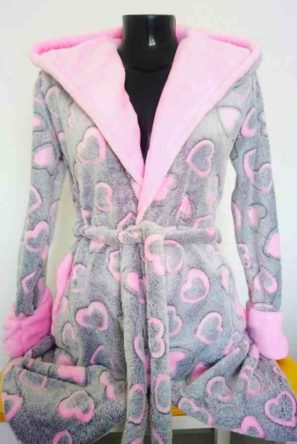 Stylovy damsky ruzovy zupan s vysivanym napisom vzadu NOVY - foto 3