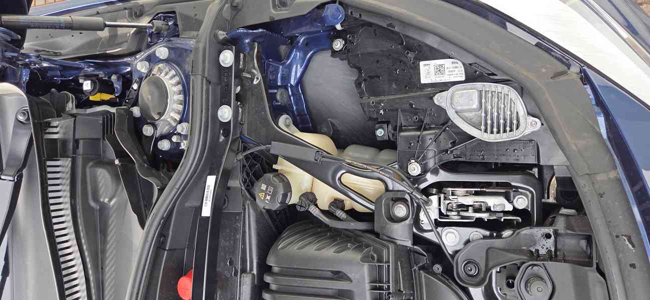 BMW 120d xDrive | 140 kW | Automat | 4x4 | Live Cockpit - foto 15