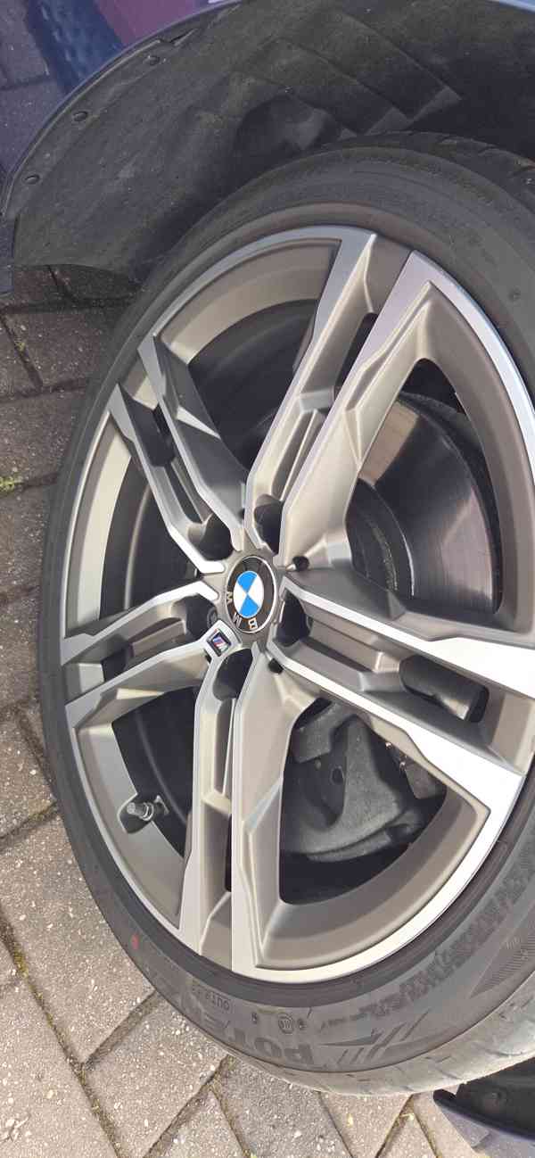 BMW 120d xDrive | 140 kW | Automat | 4x4 | Live Cockpit - foto 13