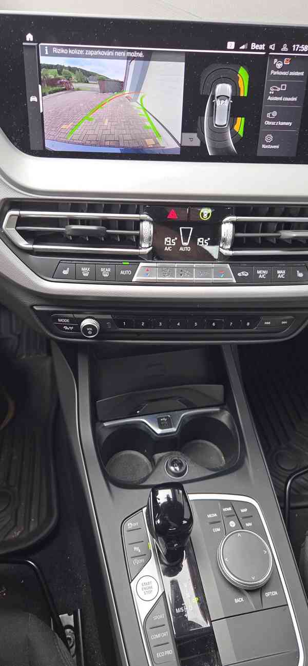 BMW 120d xDrive | 140 kW | Automat | 4x4 | Live Cockpit - foto 7