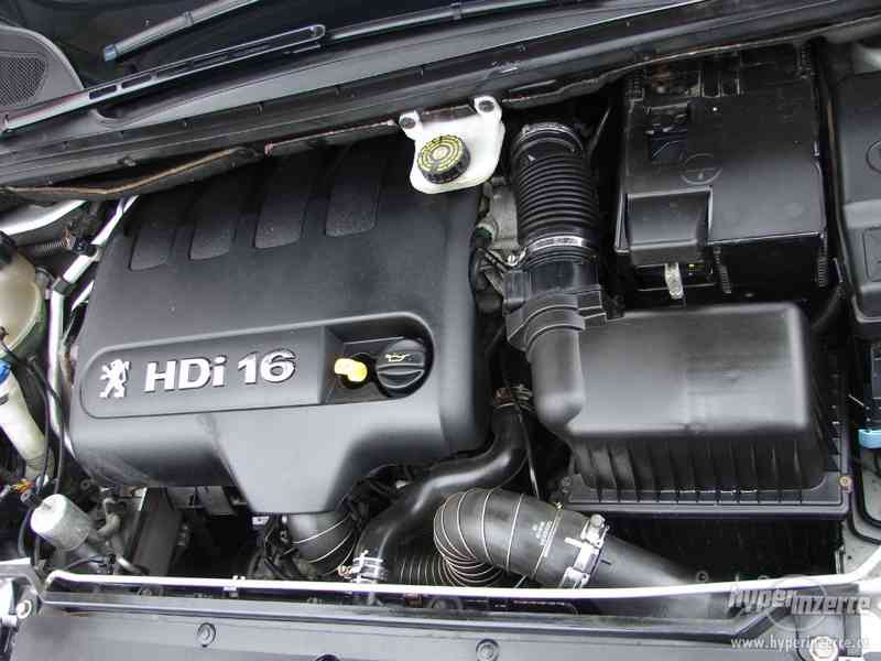 Peugeot 307 2.0 HDI Cabrio (100 KW) r.v. 2008serv. knížka - foto 17