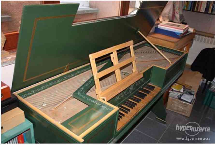 varhany Johannus OPUS 230, varhany Hammond, cembalo, spinet - foto 23