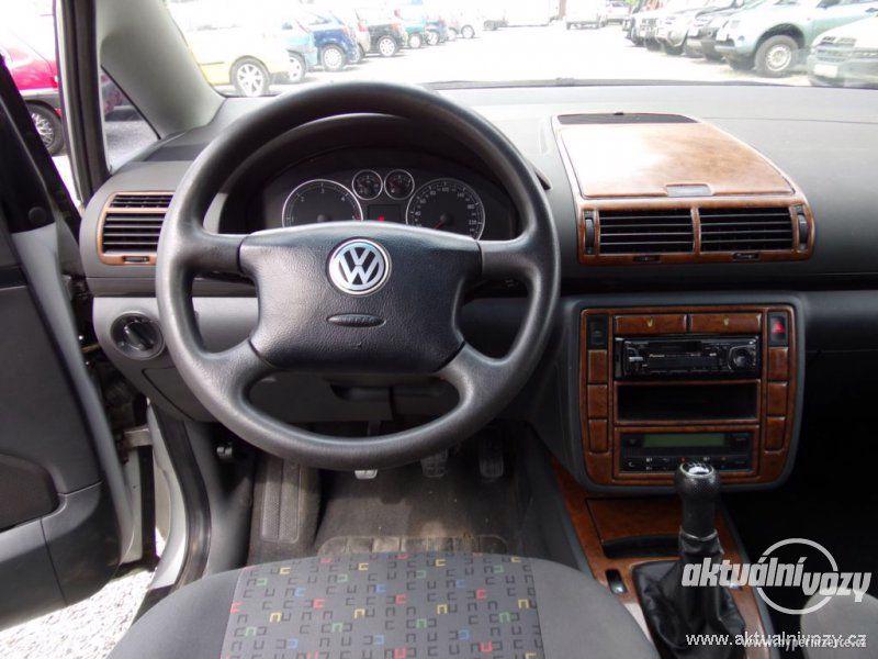 Volkswagen Sharan 1.9, nafta, r.v. 2003, el. okna, STK, centrál, klima - foto 4