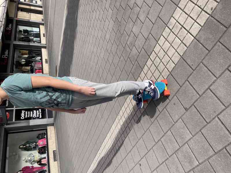 Pennyboard oxelo - dětský plastový skateboard - foto 7