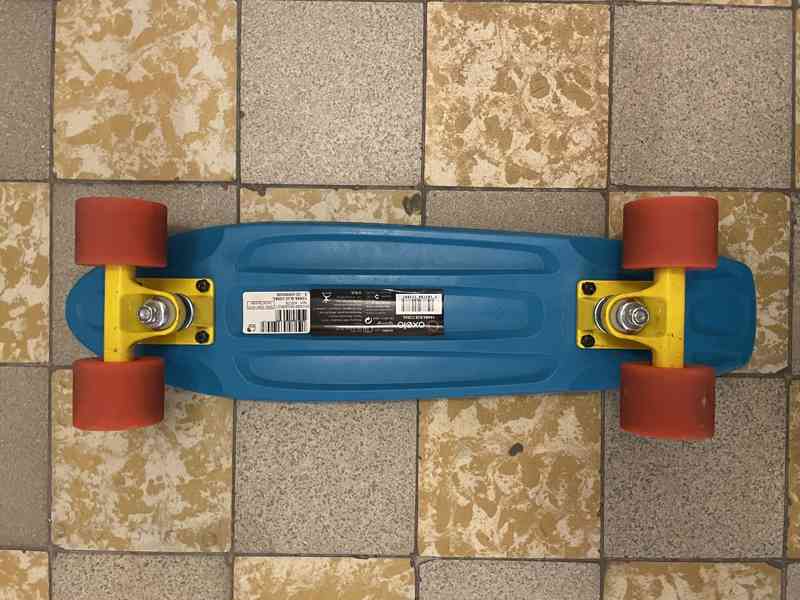 Pennyboard oxelo - dětský plastový skateboard - foto 3