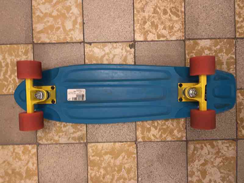 Pennyboard oxelo - dětský plastový skateboard - foto 11