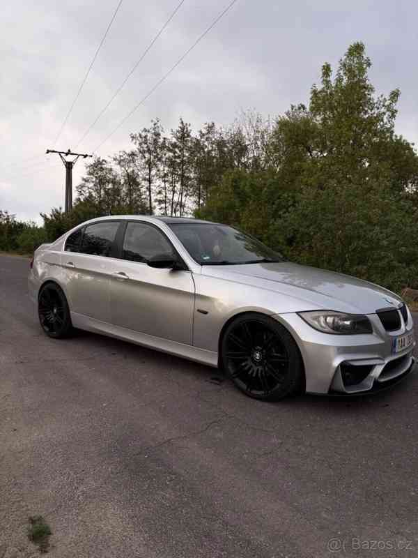 BMW Řada 3 2,5 - foto 2